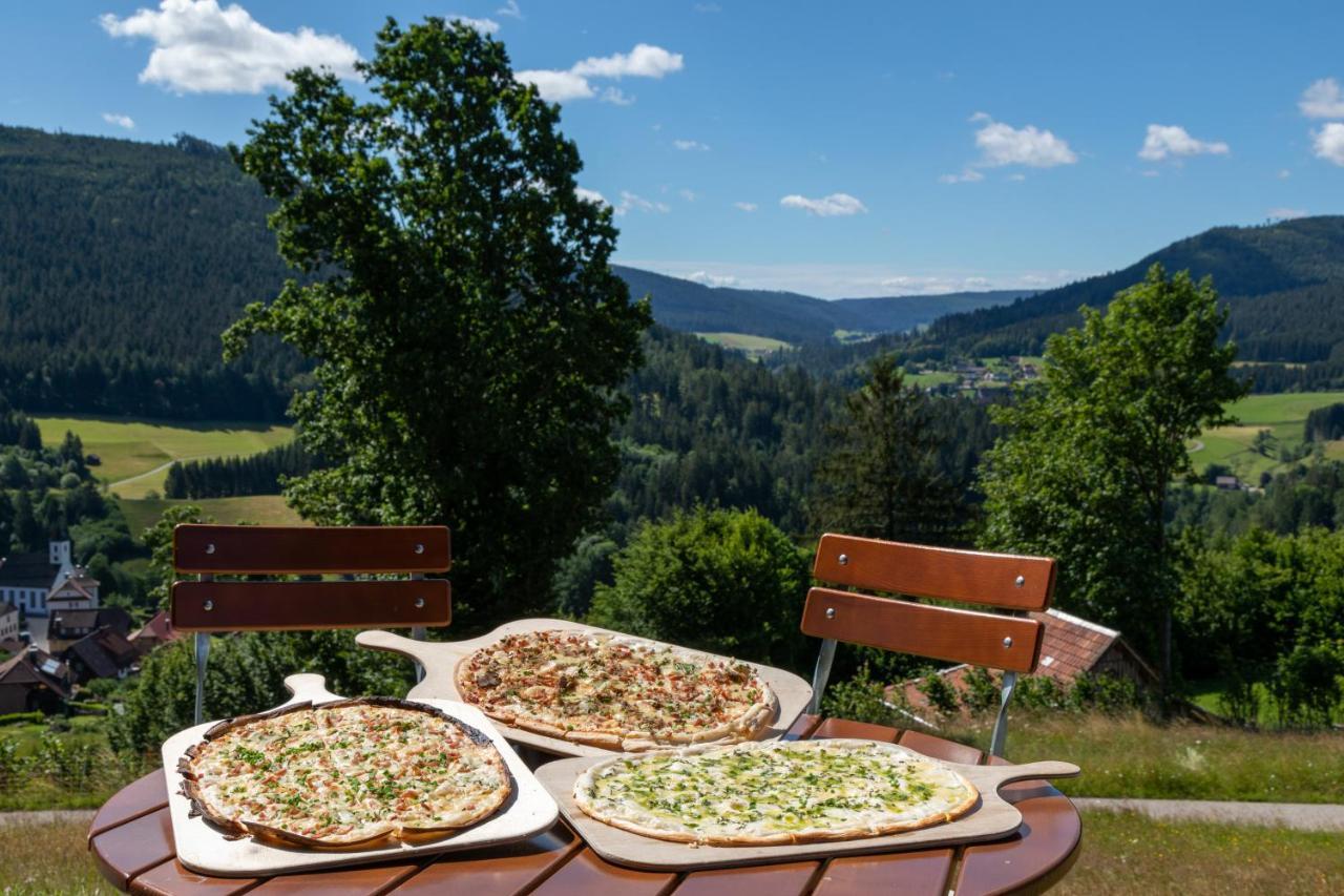 Sackmann Wanderhotel Baiersbronn Bagian luar foto