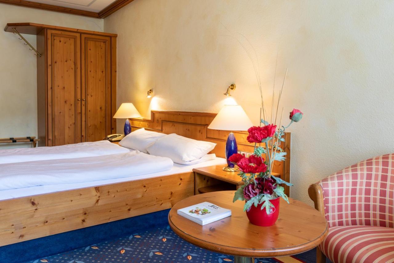 Sackmann Wanderhotel Baiersbronn Bagian luar foto