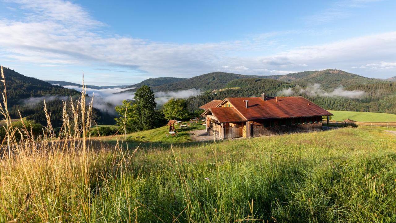 Sackmann Wanderhotel Baiersbronn Bagian luar foto