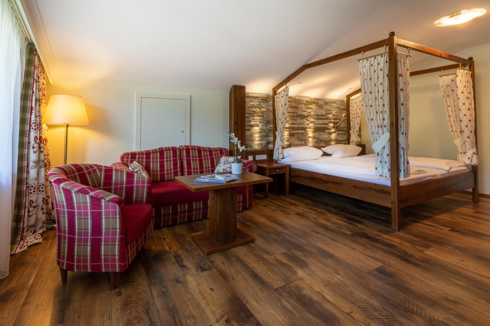 Sackmann Wanderhotel Baiersbronn Bagian luar foto