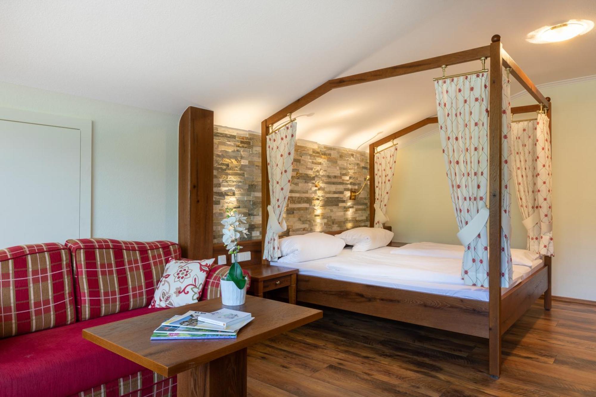 Sackmann Wanderhotel Baiersbronn Bagian luar foto